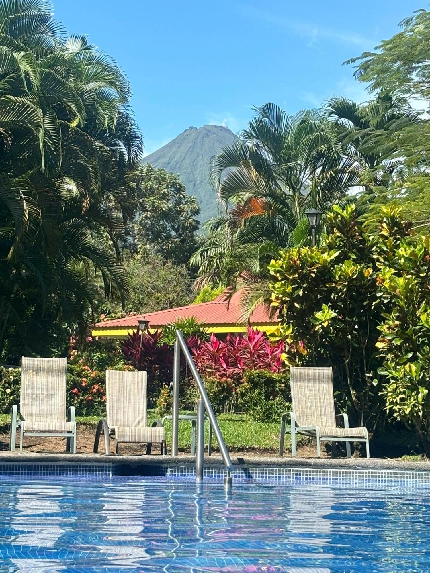 Hotel Arenal Country Inn La Fortuna Exterior photo